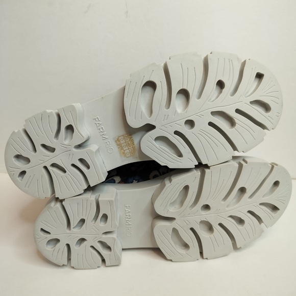 FARM RIO Lug Sole Puffer Bootie Pineapple Flower Women's 9 Chunky Floral Quilted - Picture 16 of 16